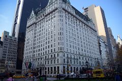 New York City Fifth Avenue 768 01 Outside The Plaza Hotel.jpg